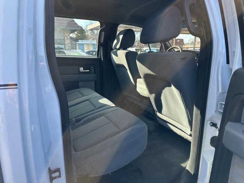 Ford F-150 XL SuperCrew 4WD 2014