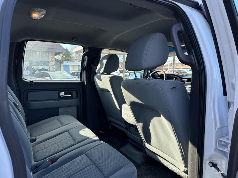 Ford F-150 XL SuperCrew 4WD 2014