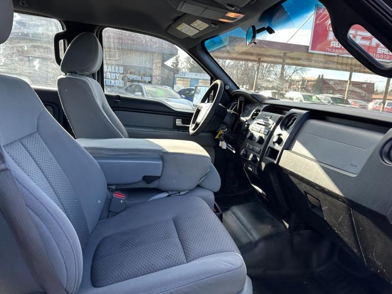 Ford F-150 XL SuperCrew 4WD 2014