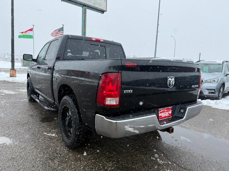 RAM 1500 SLT Crew Cab 4WD 2012