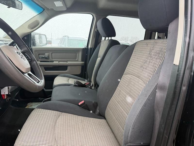 RAM 1500 SLT Crew Cab 4WD 2012
