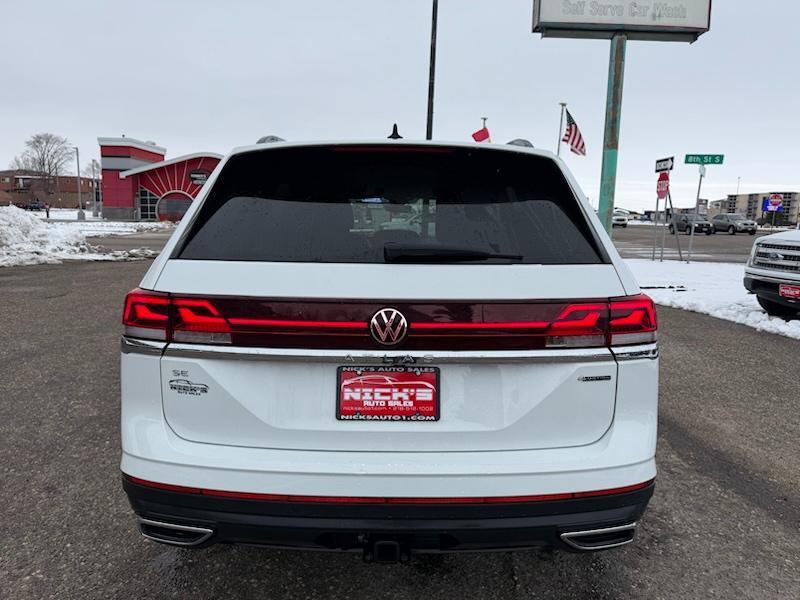 Volkswagen Atlas SE w/Technology 4MOTION 2024