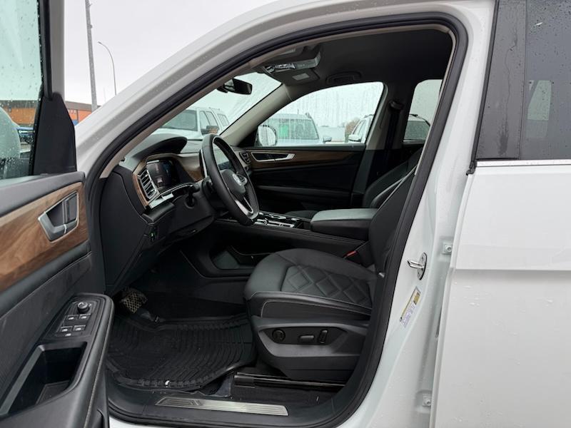 Volkswagen Atlas SE w/Technology 4MOTION 2024