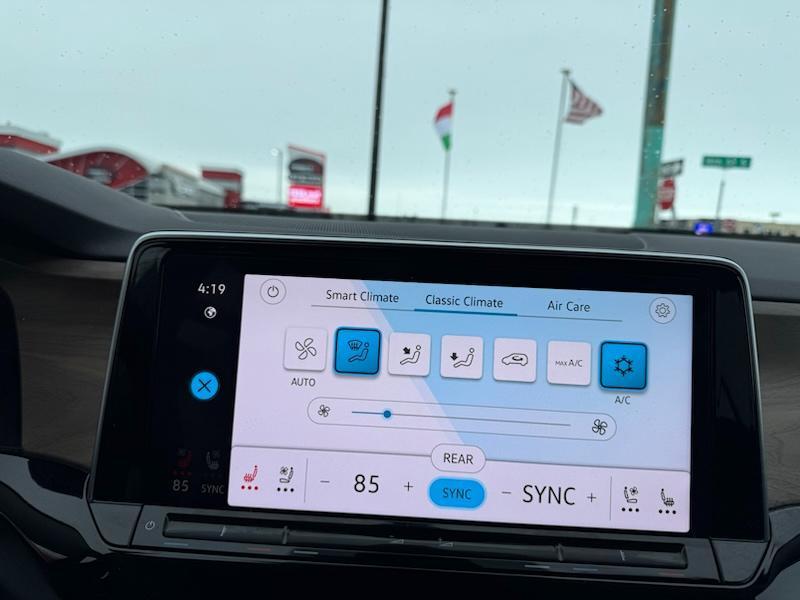 Volkswagen Atlas SE w/Technology 4MOTION 2024