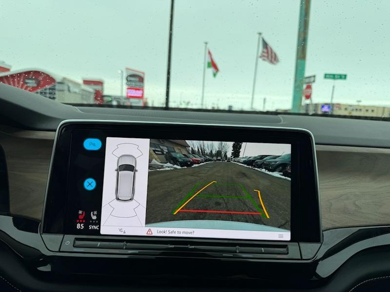 Volkswagen Atlas SE w/Technology 4MOTION 2024