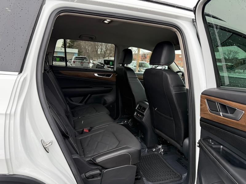 Volkswagen Atlas SE w/Technology 4MOTION 2024