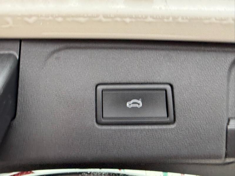 Volkswagen Atlas SE w/Technology 4MOTION 2024