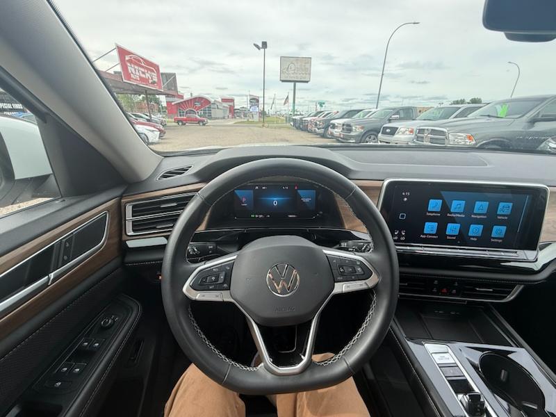 Volkswagen Atlas SE w/Technology 4MOTION 2024