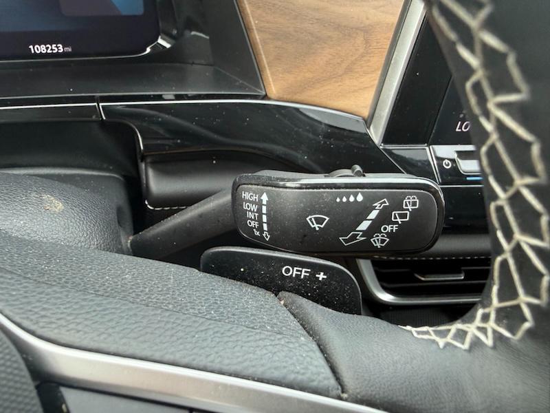 Volkswagen Atlas SE w/Technology 4MOTION 2024