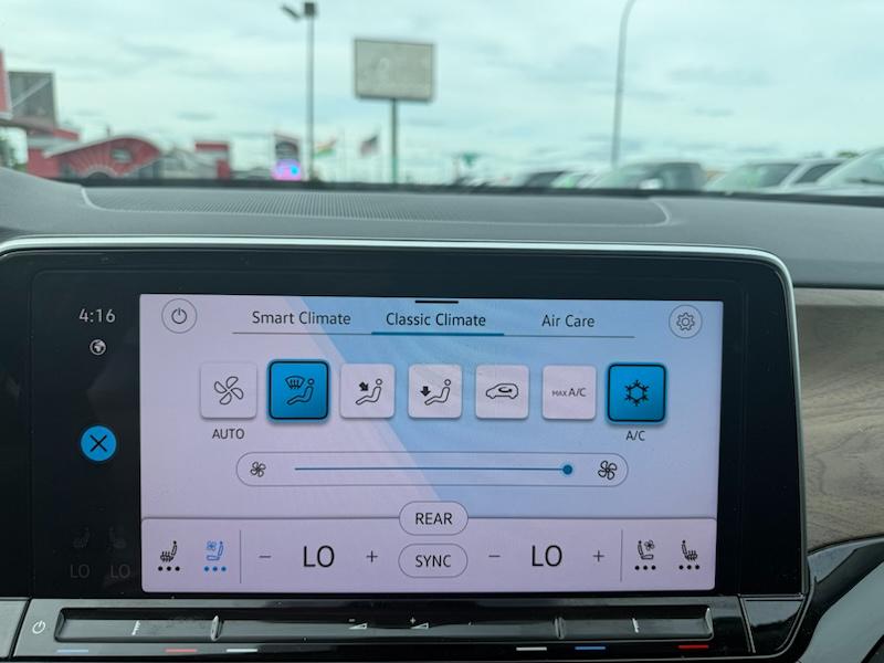 Volkswagen Atlas SE w/Technology 4MOTION 2024