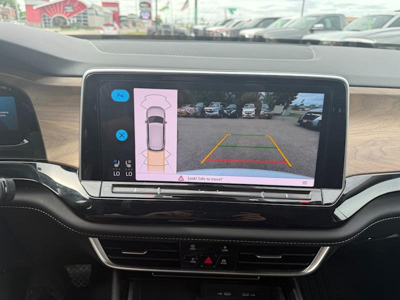 Volkswagen Atlas SE w/Technology 4MOTION 2024