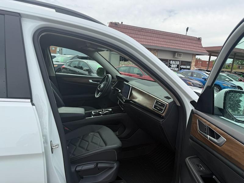 Volkswagen Atlas SE w/Technology 4MOTION 2024