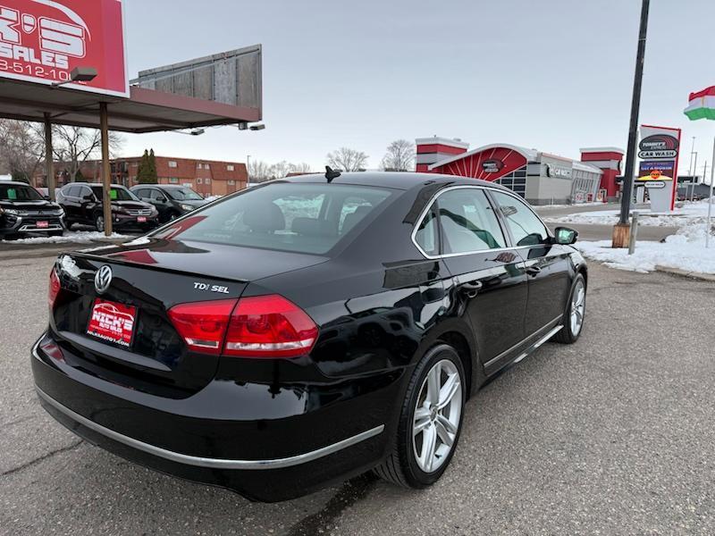 Volkswagen Passat 2.0L TDI SEL Premium 2013