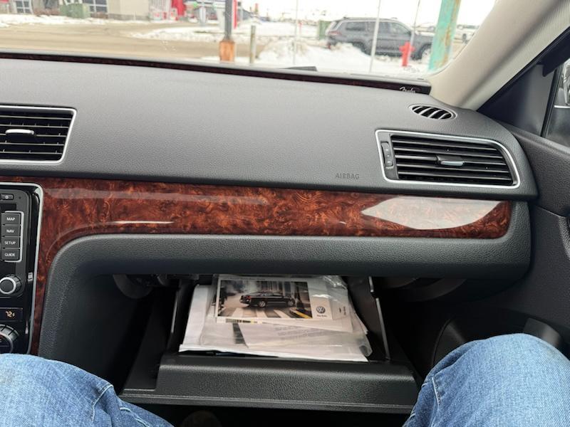 Volkswagen Passat 2.0L TDI SEL Premium 2013