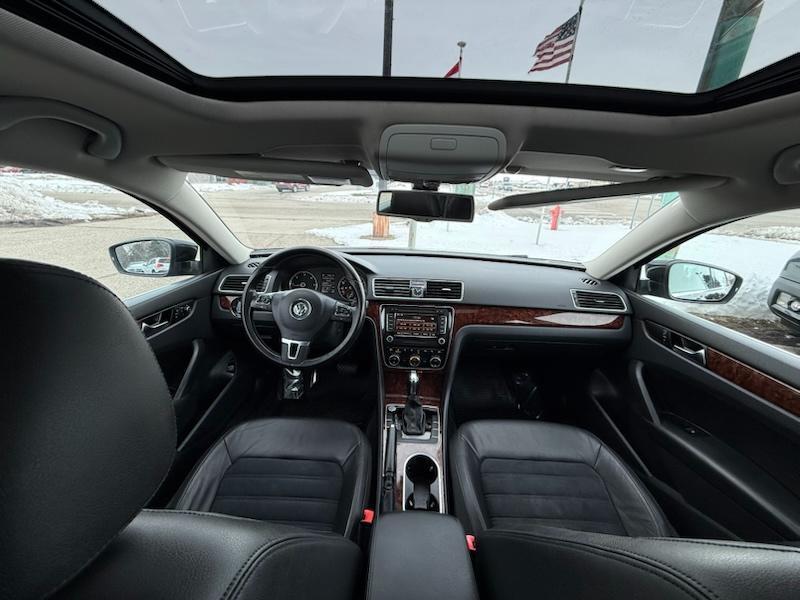 Volkswagen Passat 2.0L TDI SEL Premium 2013