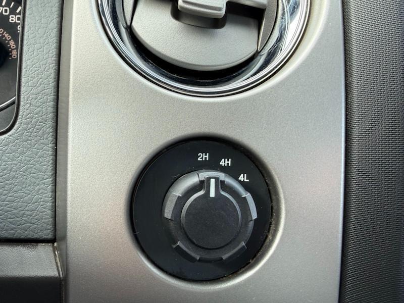 Ford F-150 Platinum SuperCrew 6.5-ft. Bed 4WD 2014