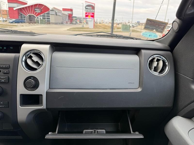 Ford F-150 Platinum SuperCrew 6.5-ft. Bed 4WD 2014