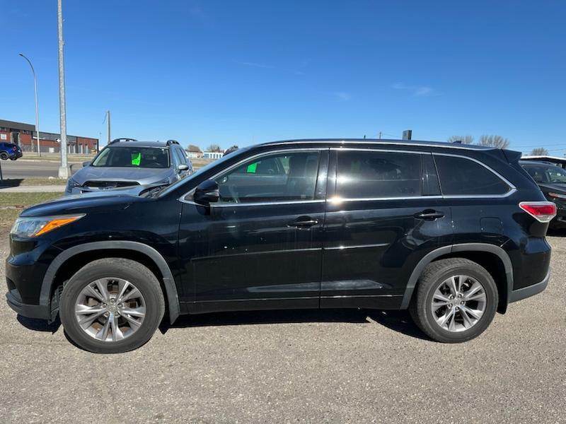 Toyota Highlander XLE AWD V6 2015