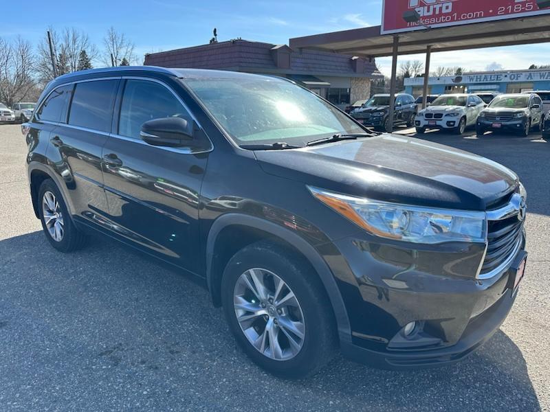 Toyota Highlander XLE AWD V6 2015