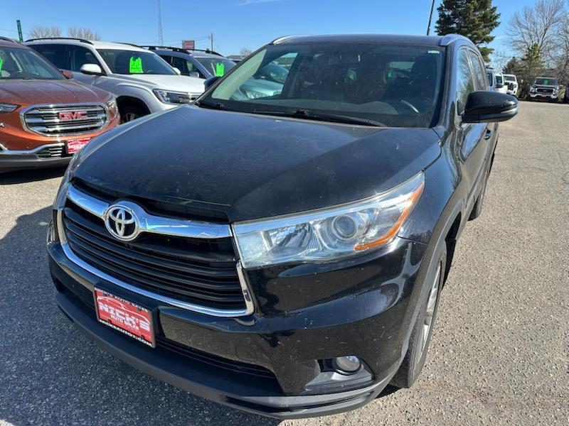 Toyota Highlander XLE AWD V6 2015