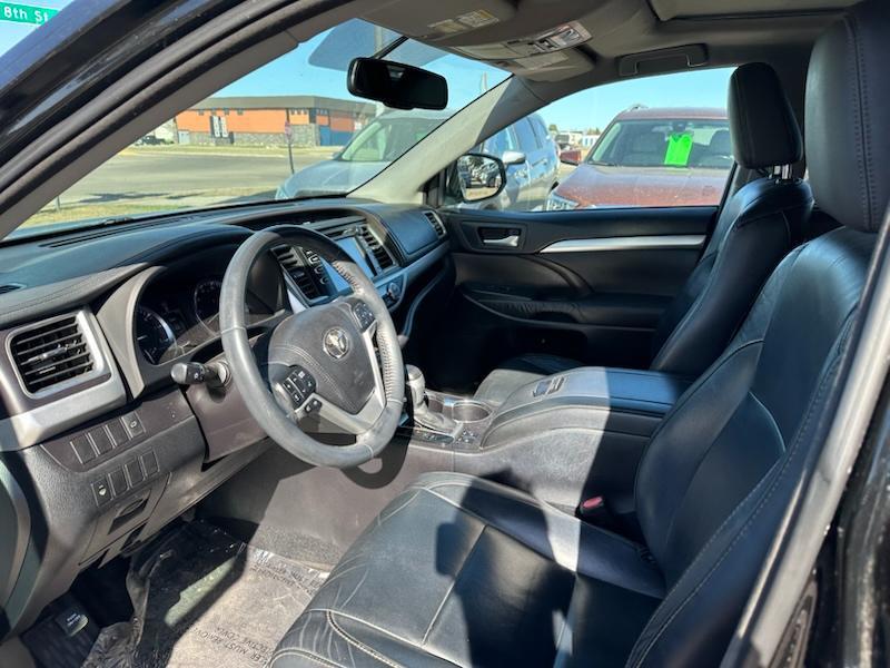 Toyota Highlander XLE AWD V6 2015