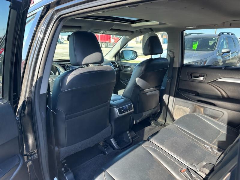 Toyota Highlander XLE AWD V6 2015