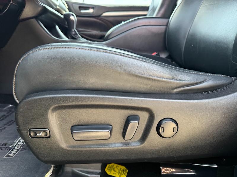 Toyota Highlander XLE AWD V6 2015
