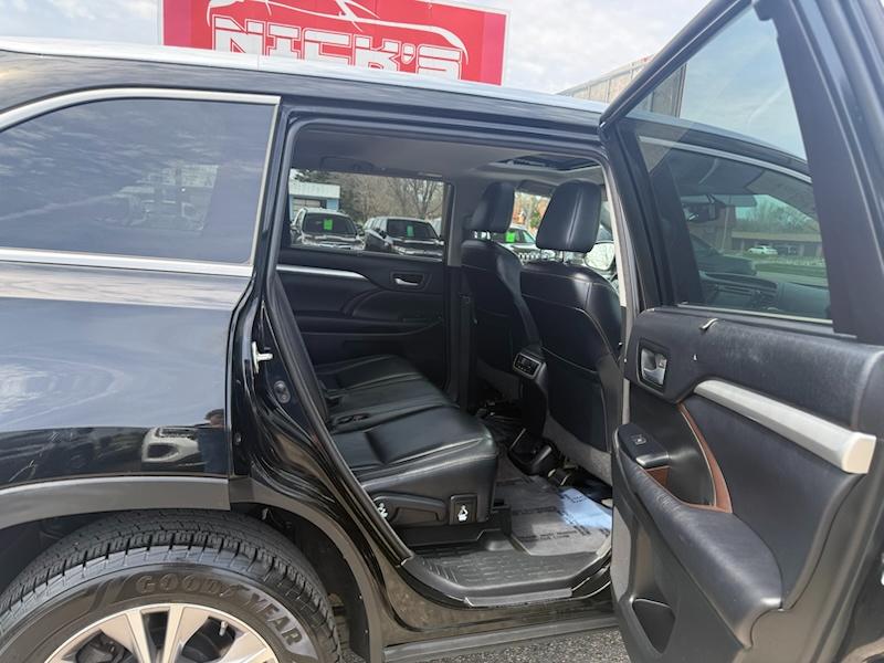 Toyota Highlander XLE AWD V6 2015
