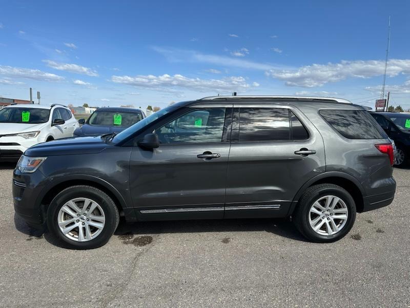 Ford Explorer XLT 4WD 2018