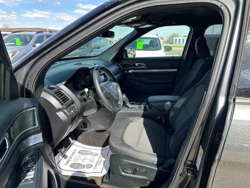 Ford Explorer XLT 4WD 2018