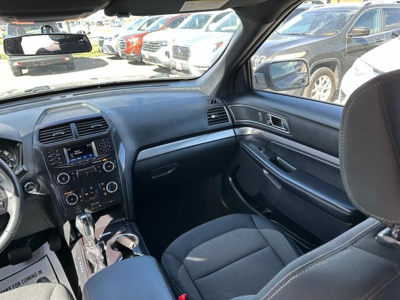 Ford Explorer XLT 4WD 2018