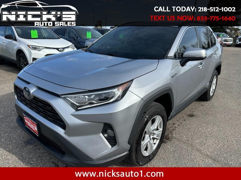 Toyota RAV4 Hybrid XLE 2021