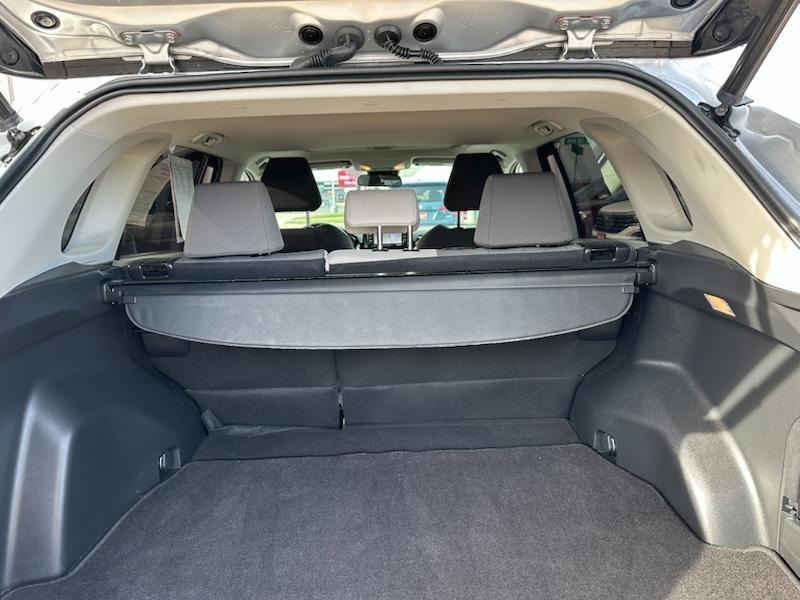 Toyota RAV4 Hybrid XLE 2021