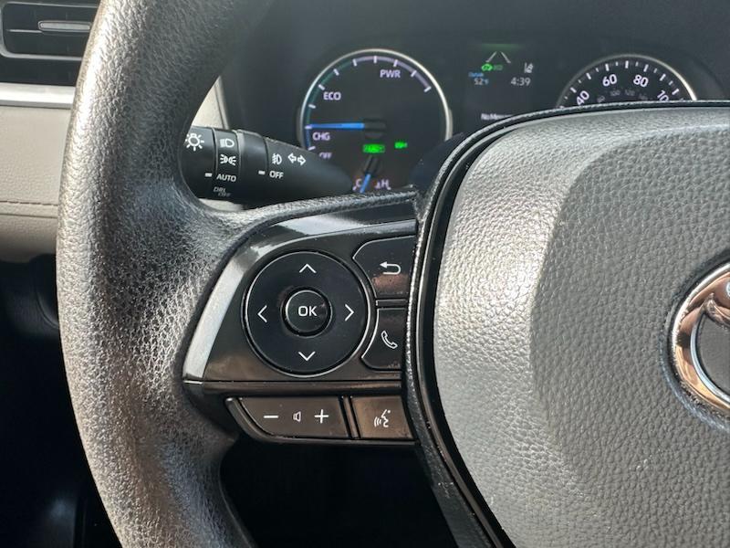 Toyota RAV4 Hybrid XLE 2021