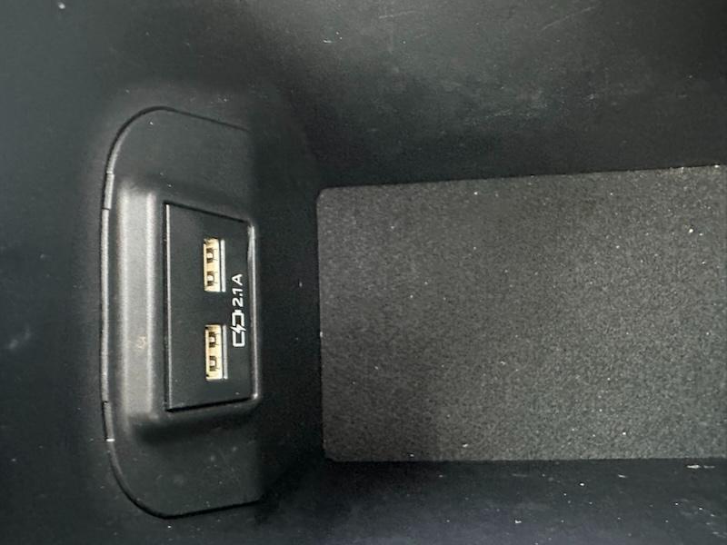 Toyota RAV4 Hybrid XLE 2021