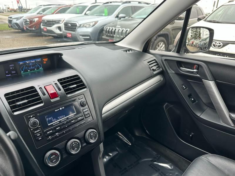 Subaru Forester 2.5i Limited 2014