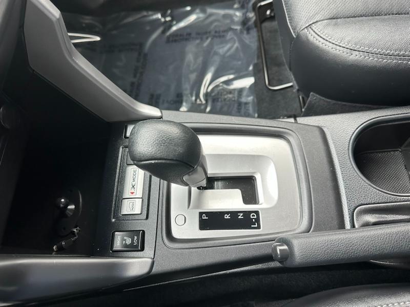 Subaru Forester 2.5i Limited 2014