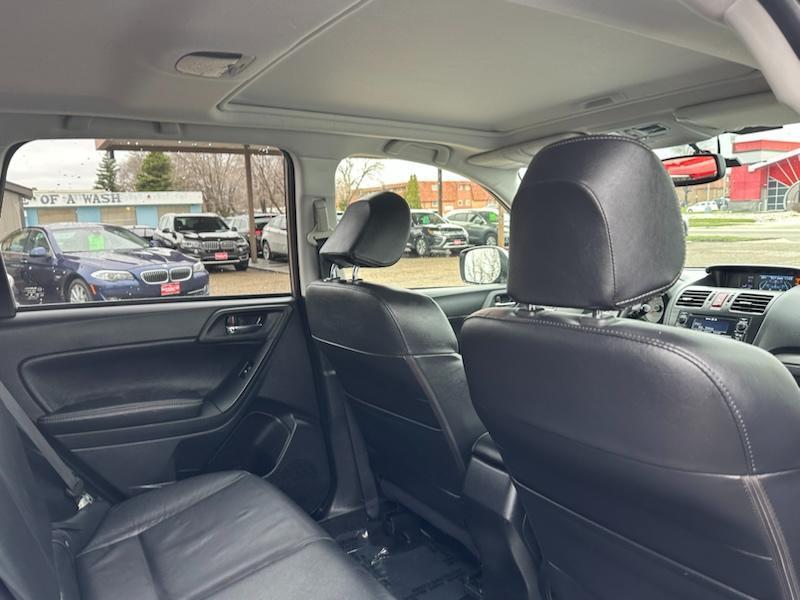 Subaru Forester 2.5i Limited 2014