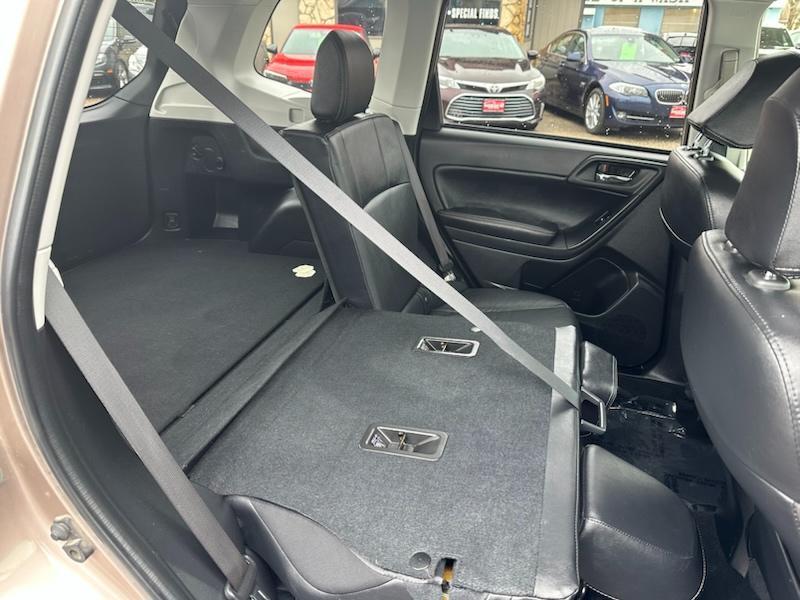 Subaru Forester 2.5i Limited 2014