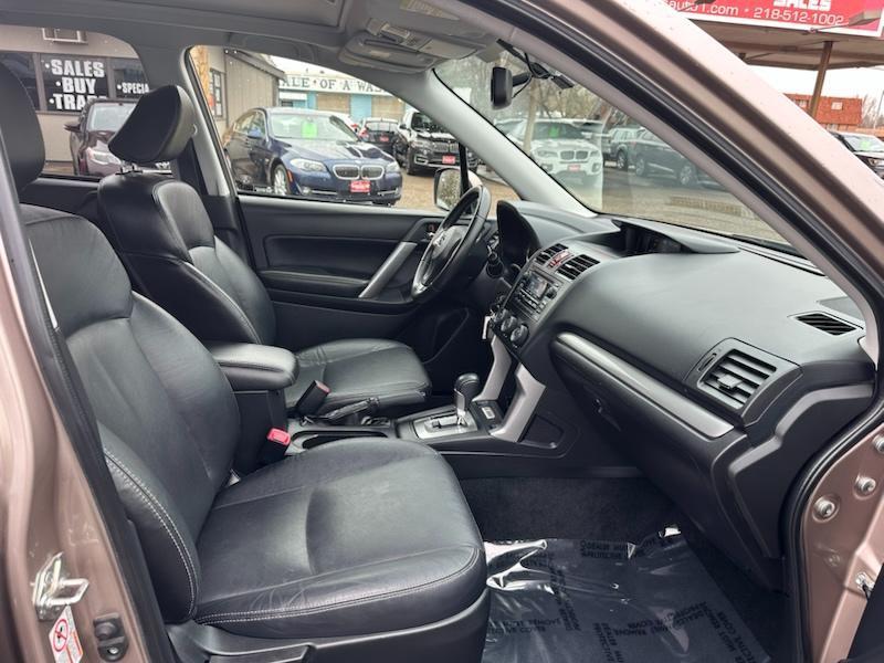 Subaru Forester 2.5i Limited 2014