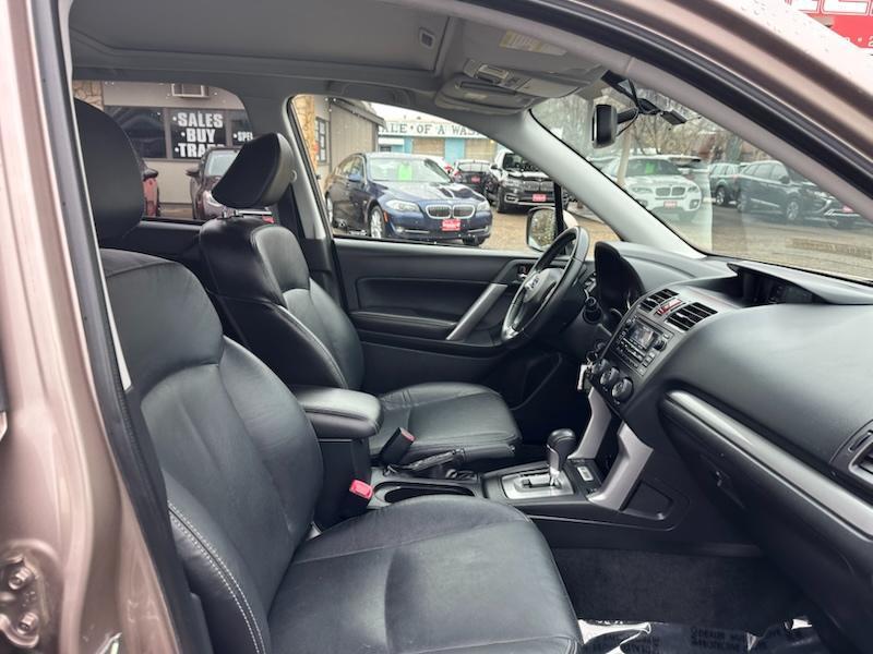 Subaru Forester 2.5i Limited 2014