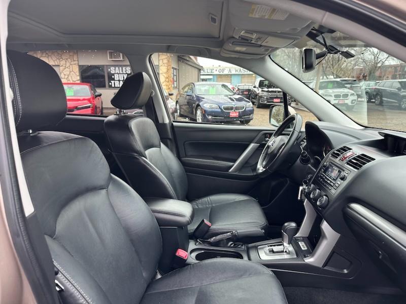 Subaru Forester 2.5i Limited 2014