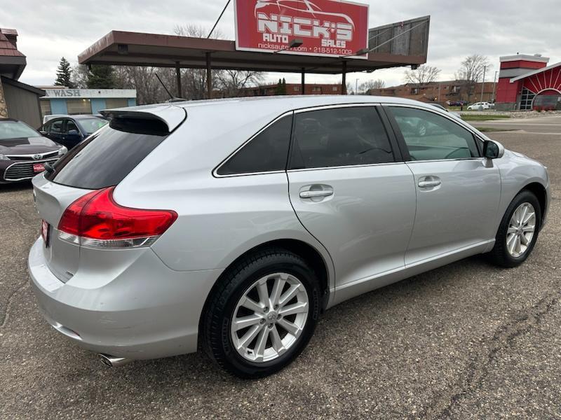 Toyota Venza AWD I4 2011