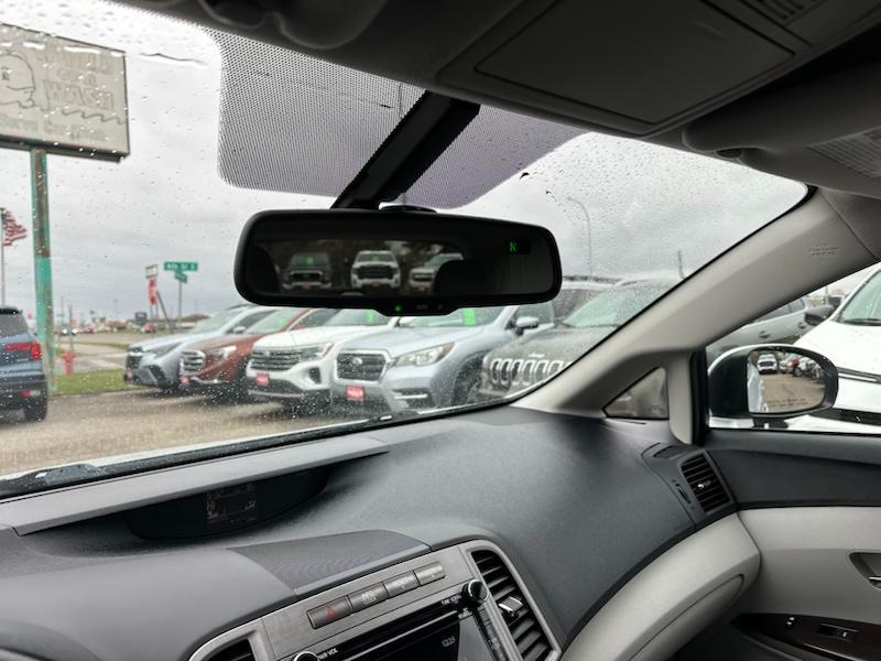 Toyota Venza AWD I4 2011