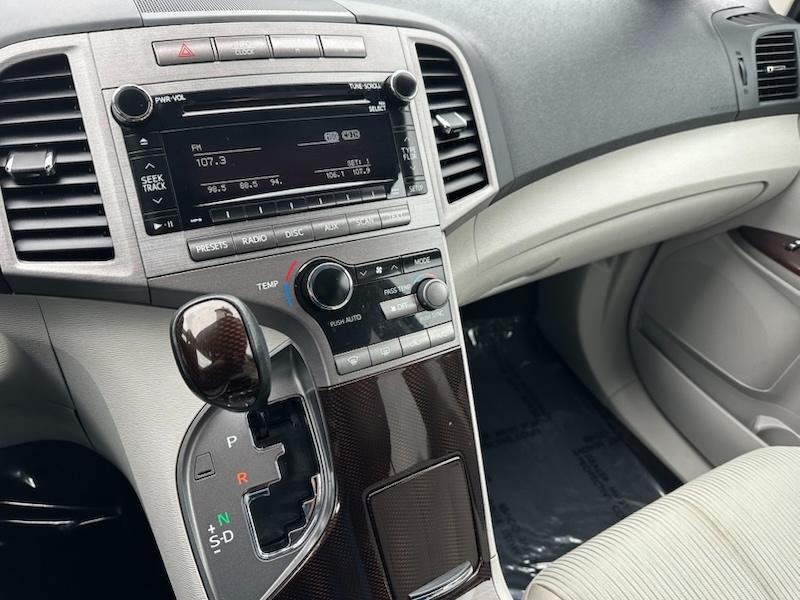 Toyota Venza AWD I4 2011