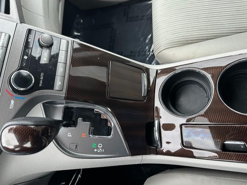 Toyota Venza AWD I4 2011