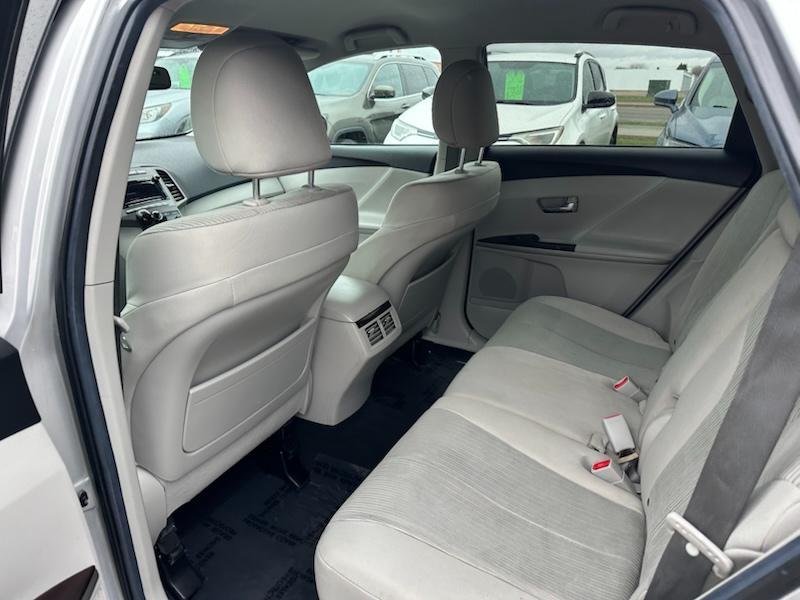 Toyota Venza AWD I4 2011