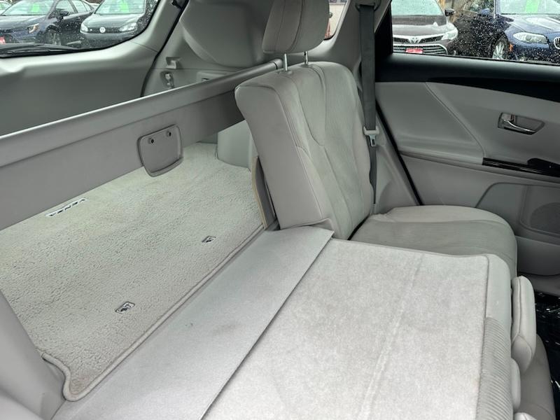 Toyota Venza AWD I4 2011