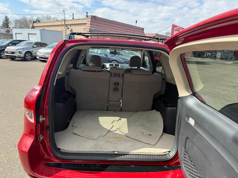 Toyota RAV4 Base I4 4WD 2008