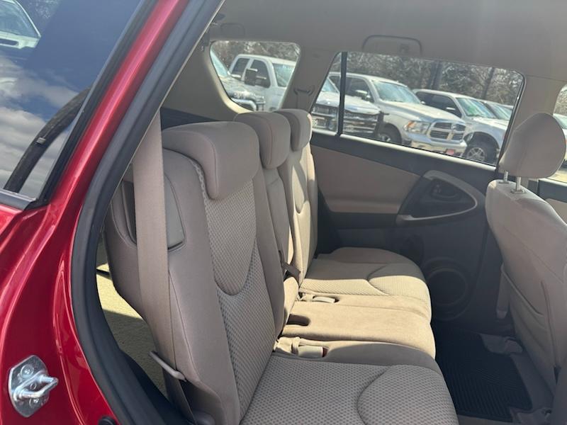 Toyota RAV4 Base I4 4WD 2008